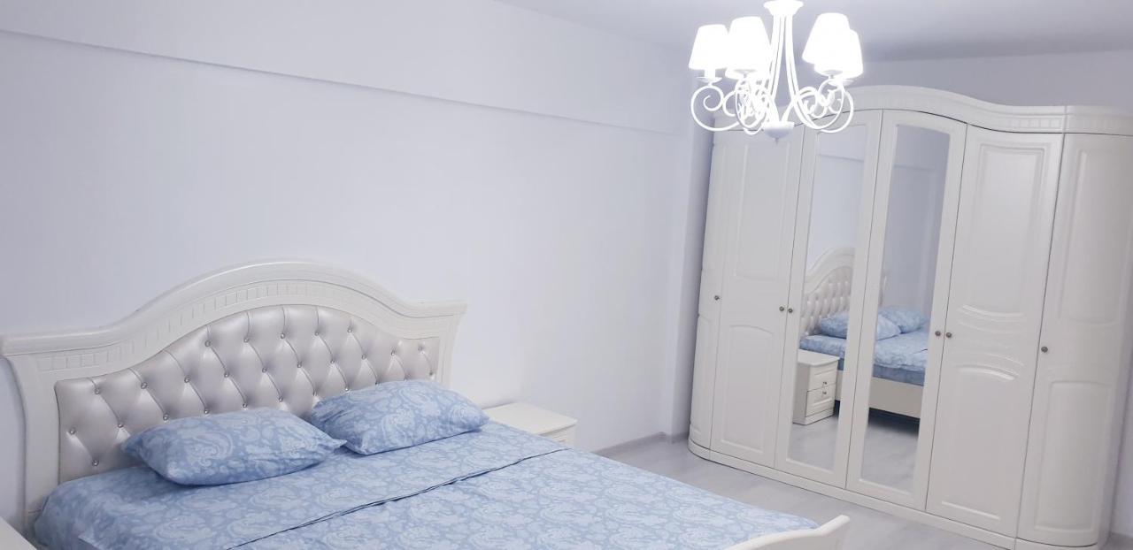 White Apartament, Brăila Extérieur photo