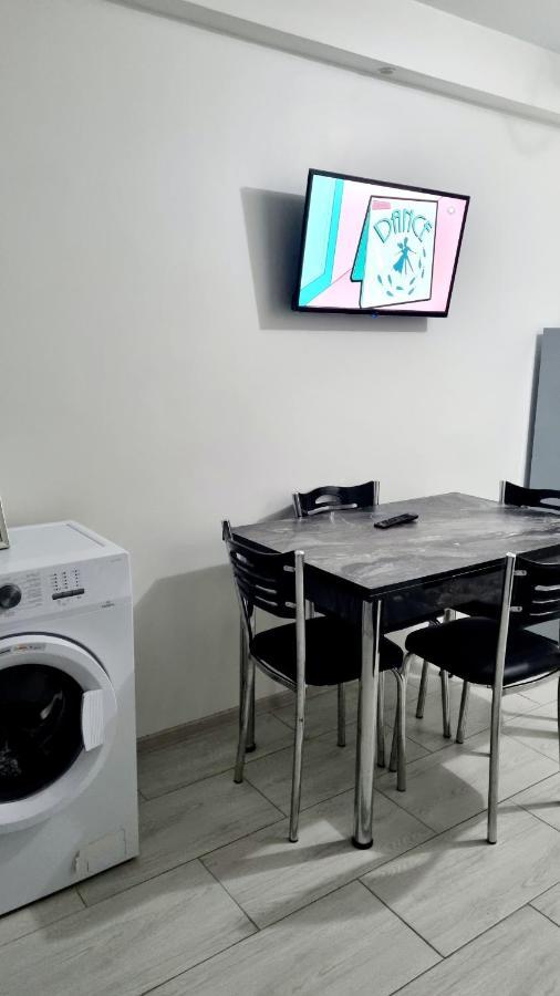 White Apartament, Brăila Extérieur photo