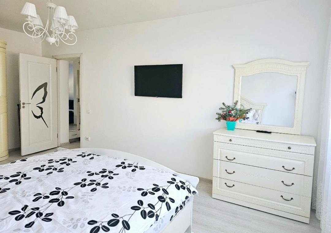 White Apartament, Brăila Extérieur photo